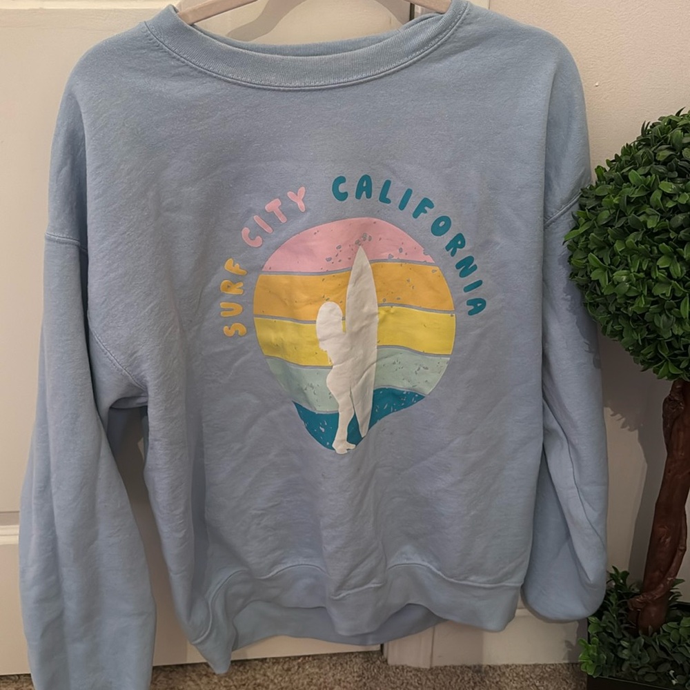 Cute surf city California crewneck 🌊🩷🧡